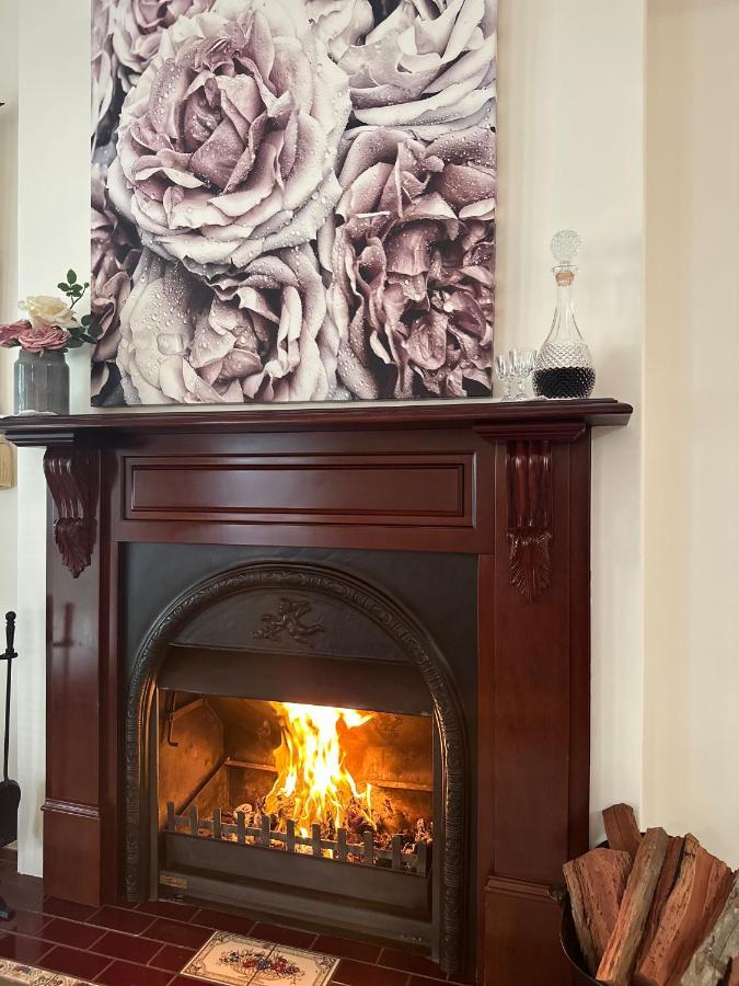 Wine And Roses Bed And Breakfast Adelaide Exterior foto